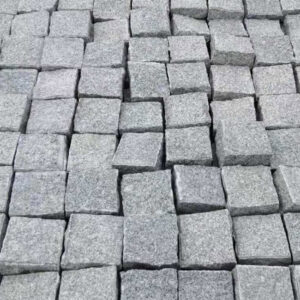 SILVER GREY GRANITE NATURAL COBBLES